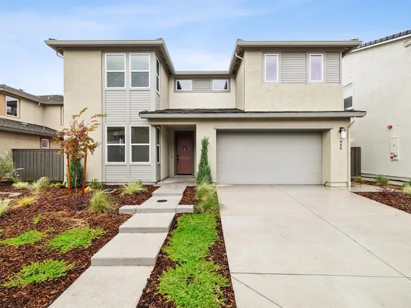 956 Caprock Ln, Lincoln, CA 95648