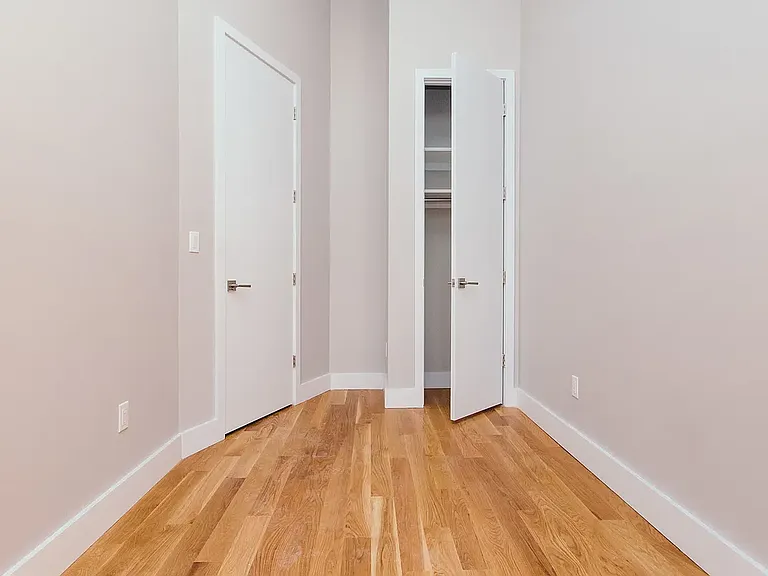 263 Irving Ave #2 — Photo 15