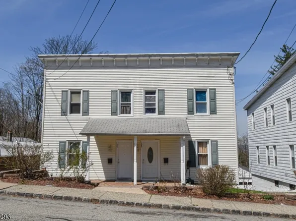 133 - 135 W Chrystal St, Dover Town, NJ 07801