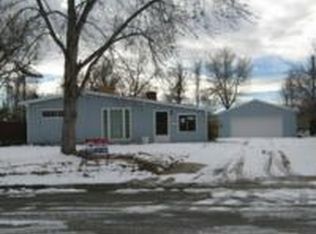 8860 W 49th Ave, Arvada, CO 80002