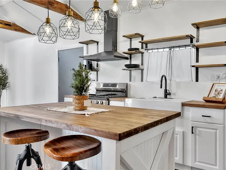 6512 Coldwater Canyon Ave — Photo 17