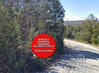 6 Cherokee Ln, Eureka Springs, AR 72631