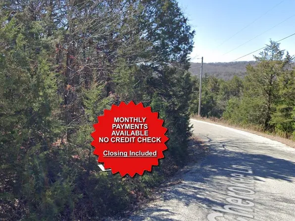 6 Cherokee Ln, Eureka Springs, AR 72631