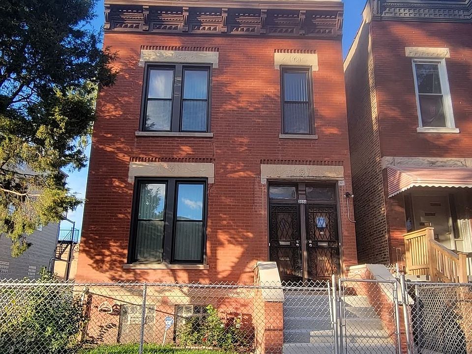 1st image of 3034 W Flournoy St #1
