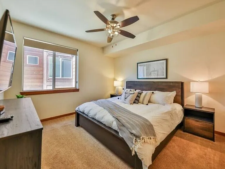 301 Trailhead Cir #314 — Photo 2