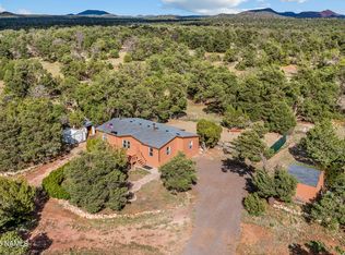 5415 Foster Rd, Flagstaff, AZ 86004