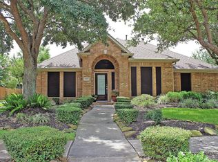 15927 Aberdeen Trails Dr, Houston, TX 77095