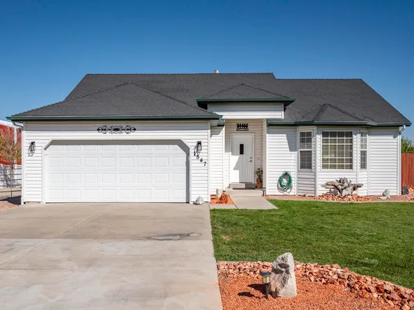 1547 E Highland Trails Rd, Enoch, UT 84721
