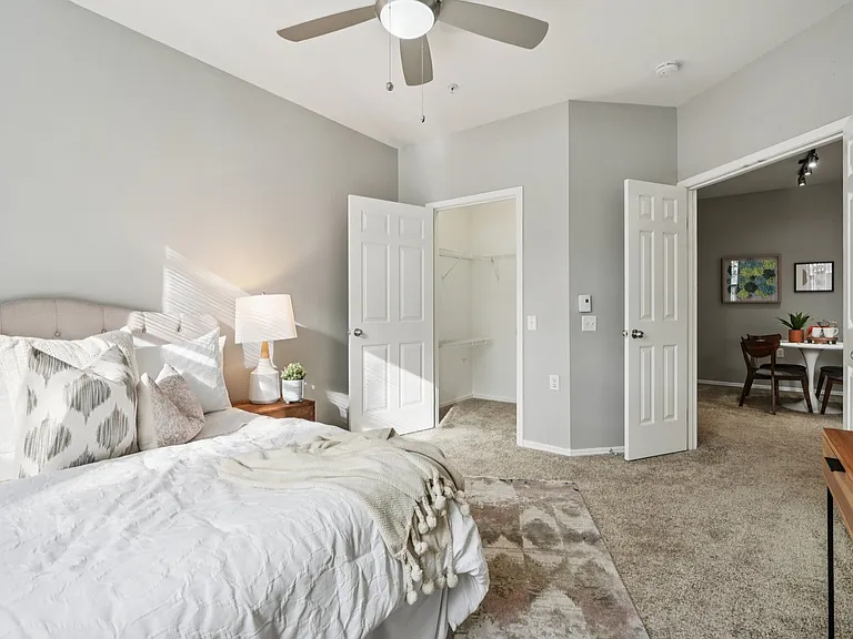 Palladia - Bedroom
