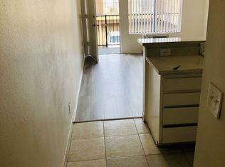 7507 Woodman Ave APT 14, Van Nuys, CA 91405
