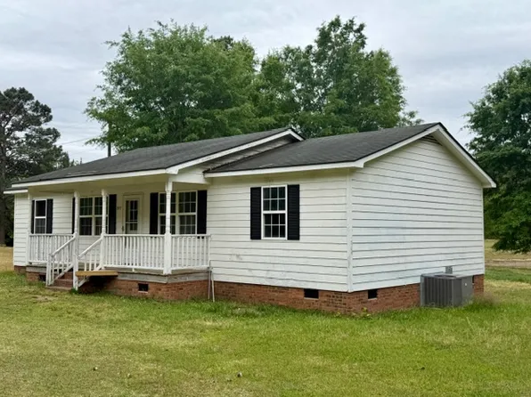 977 Brown Trl, Camden, SC 29020