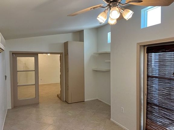 5th image of 814 N Topaz Cir