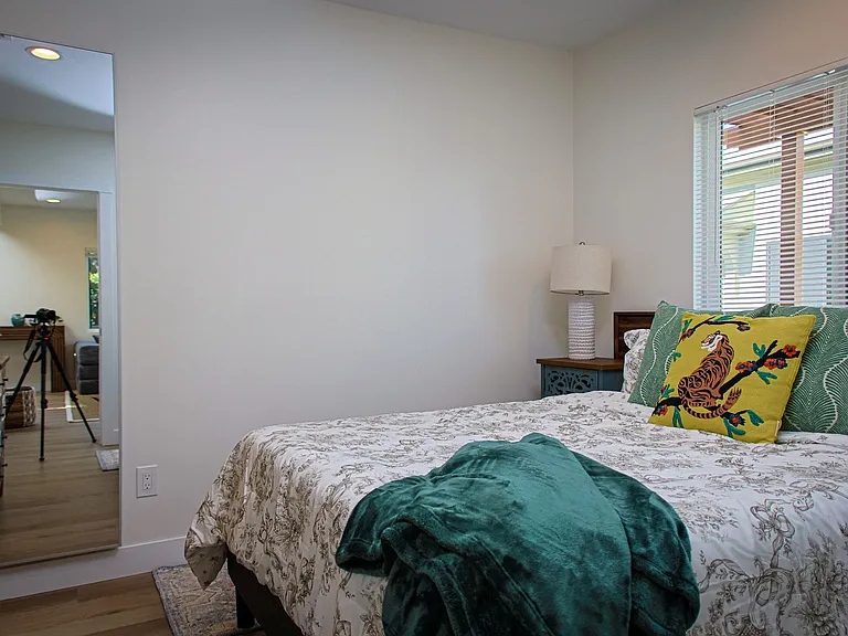 123 S Avenue 63 — Photo 18