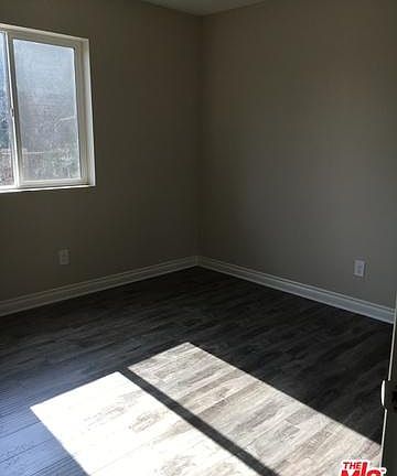 5th image of 2702 W Bellevue Ave