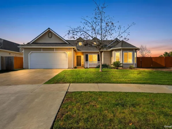 1206 N Kaplan Place, Hanford, CA 93230