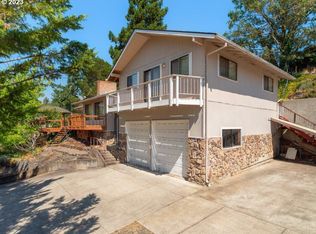 2151 NW Motah St, Roseburg, OR 97471