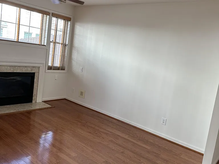 8232 Catbird Cir — Photo 10