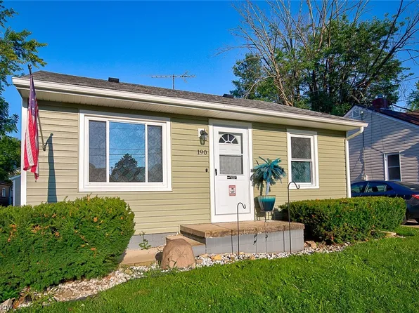 190 Prairie Dr, Akron, OH 44312