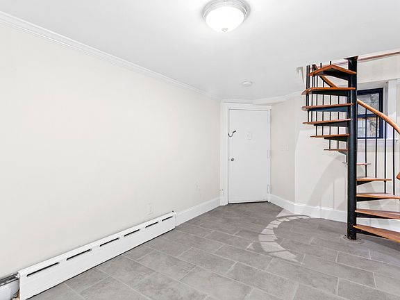 5th image of 439 16th St APT 1RR