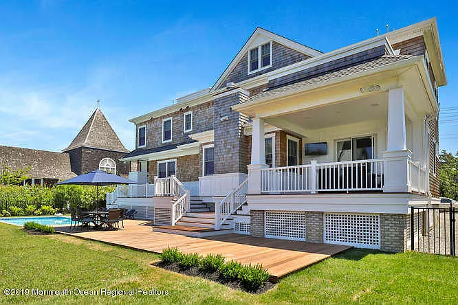 1328 Ocean Ave — Photo 39