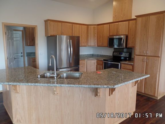 4th image of 998 N Oliver Ln
