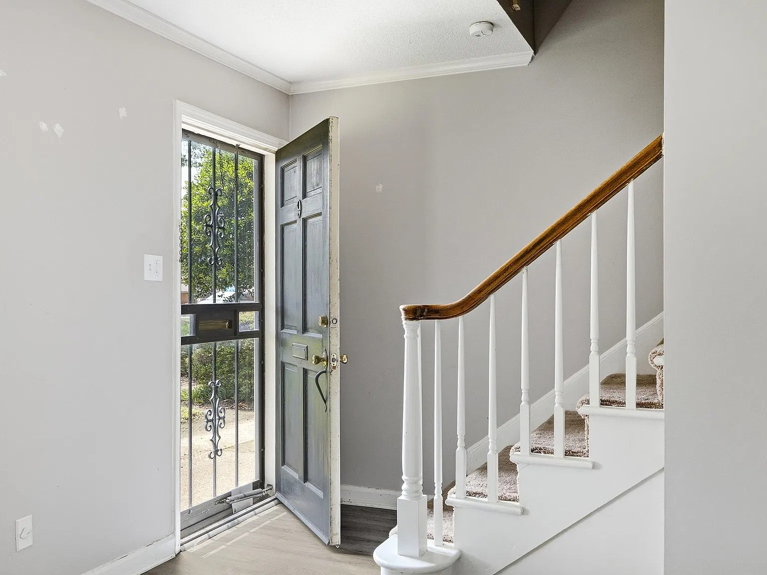 2 bed, 1.5 bath, 1088 sqft, $1,400 — Photo 3