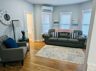 188 S Champlain St #1A, Burlington, VT 05401