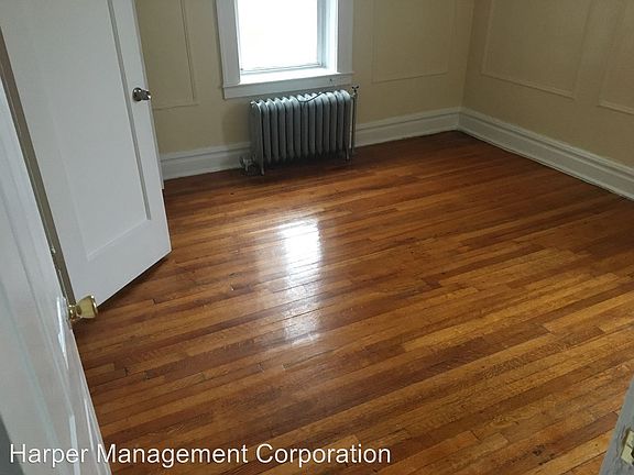 4th image of 169 N Arlington Ave APT 32