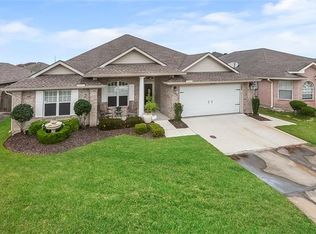 2313 Leigh Ln, Harvey, LA 70058