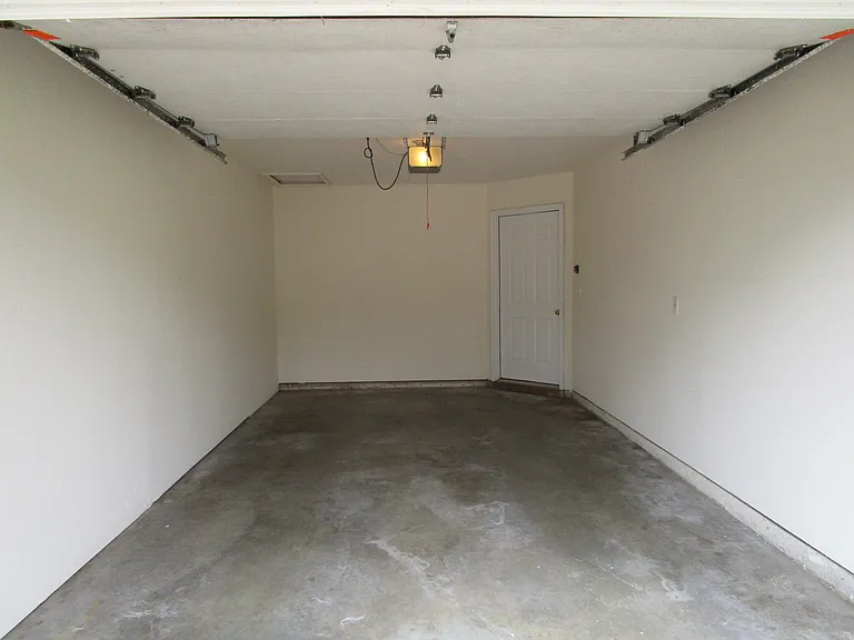 4404 Jeana Ct — Photo 28