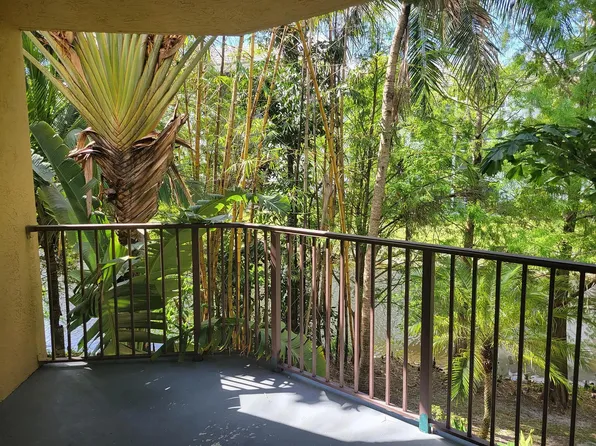 751 N Pine Island Rd APT 205, Fort Lauderdale, FL 33324