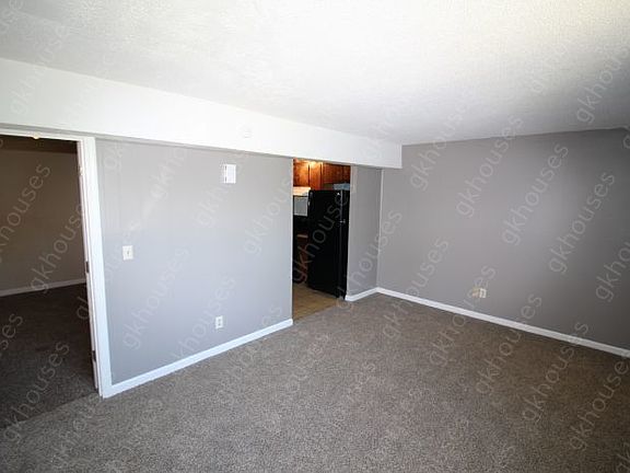3rd image of 7613 Holiday Hills Dr APT 101-A