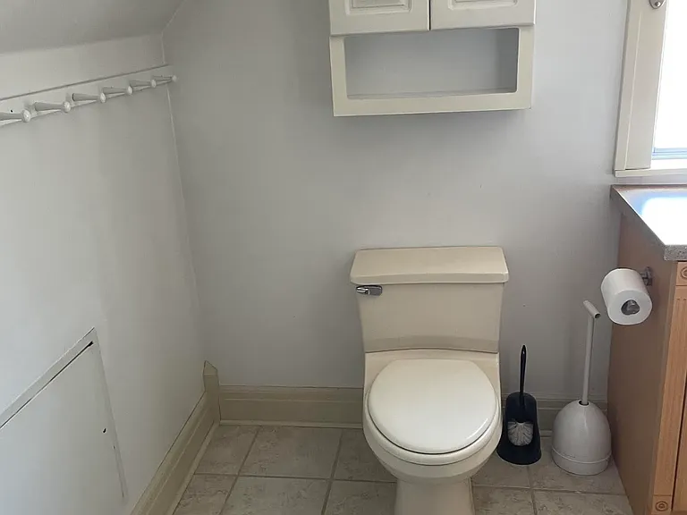 112 W Gay St #C — Photo 7