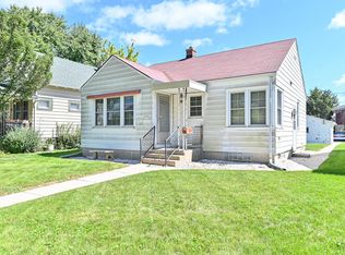 2146 S 57th St, West Allis, WI 53219