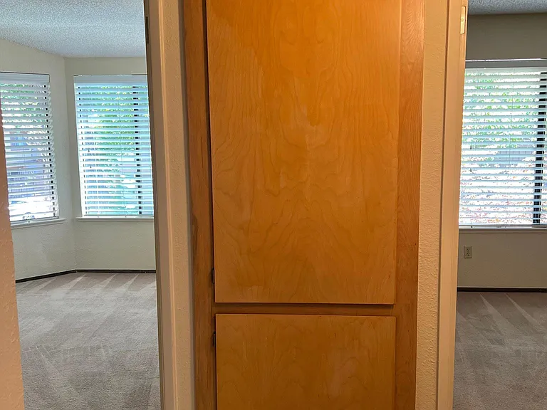 1801 H St #7 — Photo 14