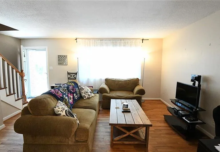 1604 Briarcliff Rd #2 — Photo 4