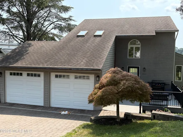 1421 Summit Place, Toms River, NJ 08753