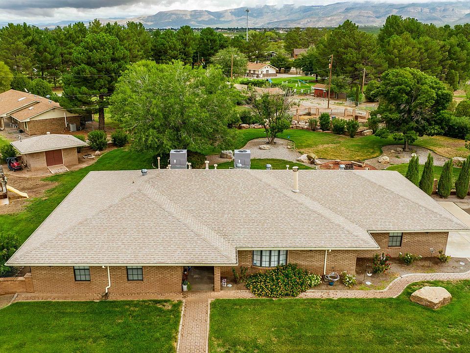 1st image of 26 Stonewood Dr