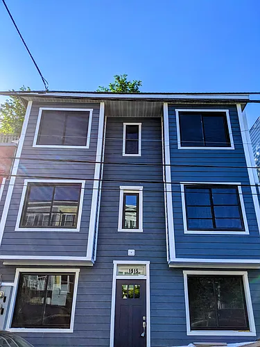 1915 Capitol Ave NE Photo 1
