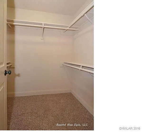 503 Oak Ridge Dr — Photo 13
