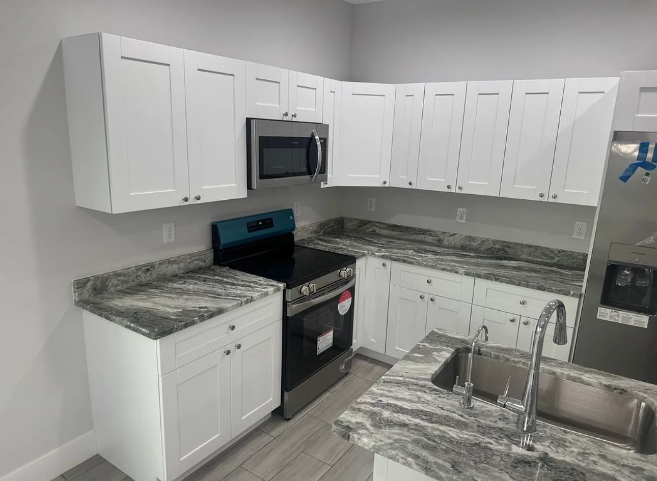 3 bed, 1300 sqft, $1,650 — Photo 2