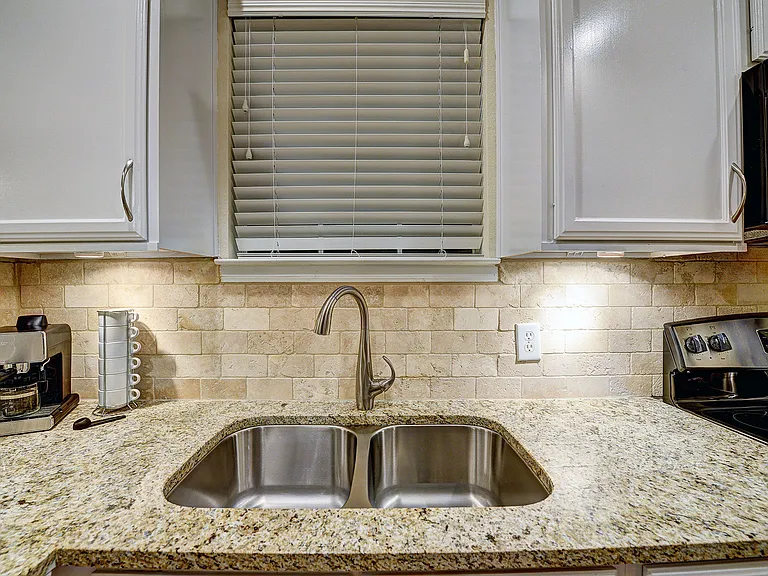 Post Oak Park — Photo 26