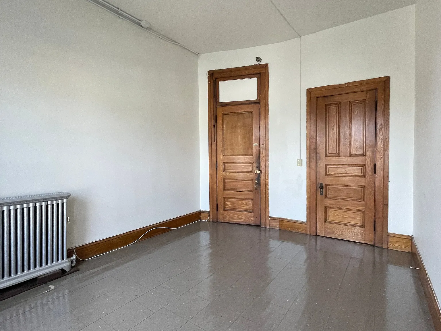 Touchstone Apartments — Photo 4