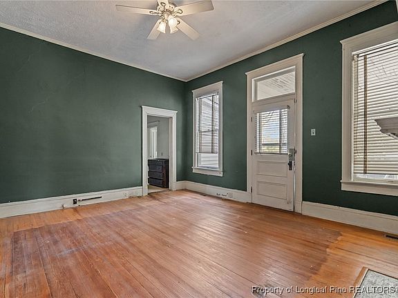 15th image of 205 N Vance St