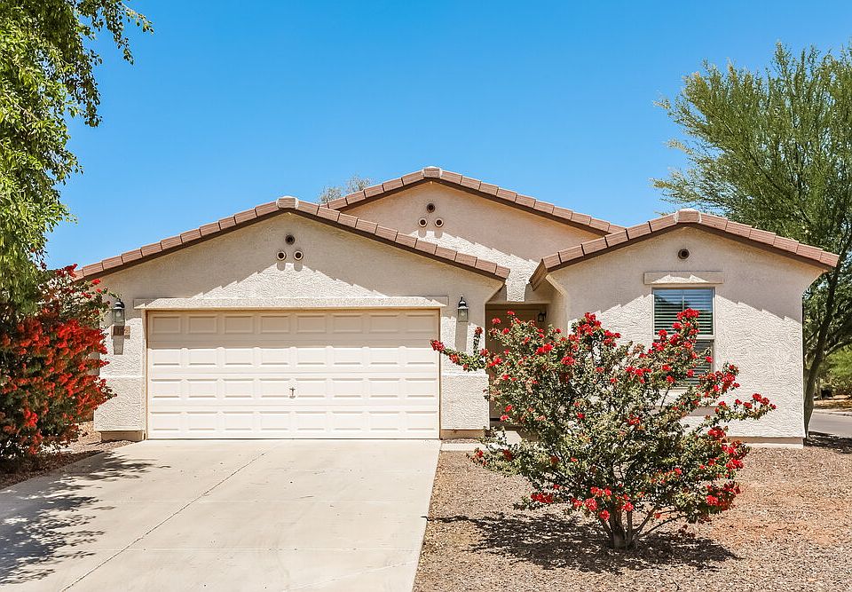 1st image of 1126 E Daniella Dr