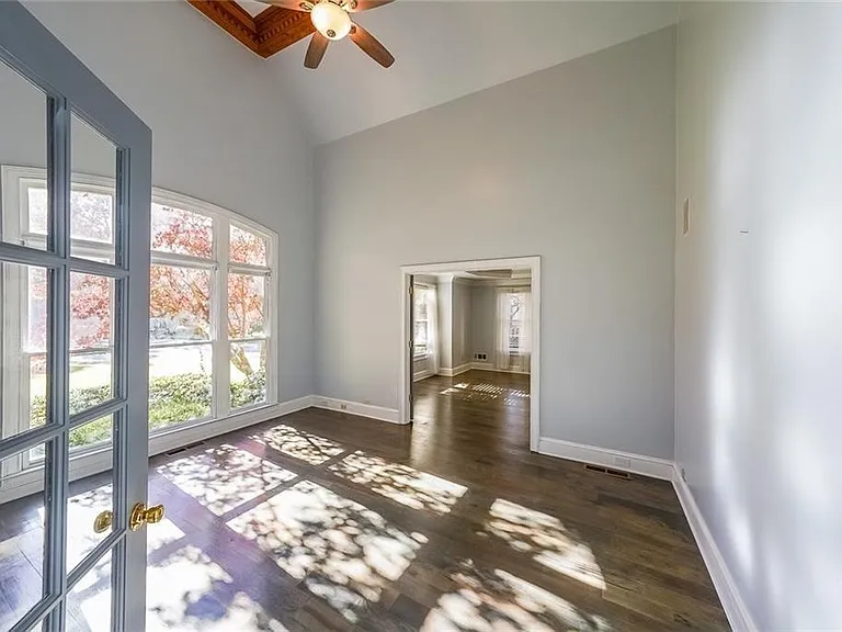 2747 Lockerly Ln — Photo 14