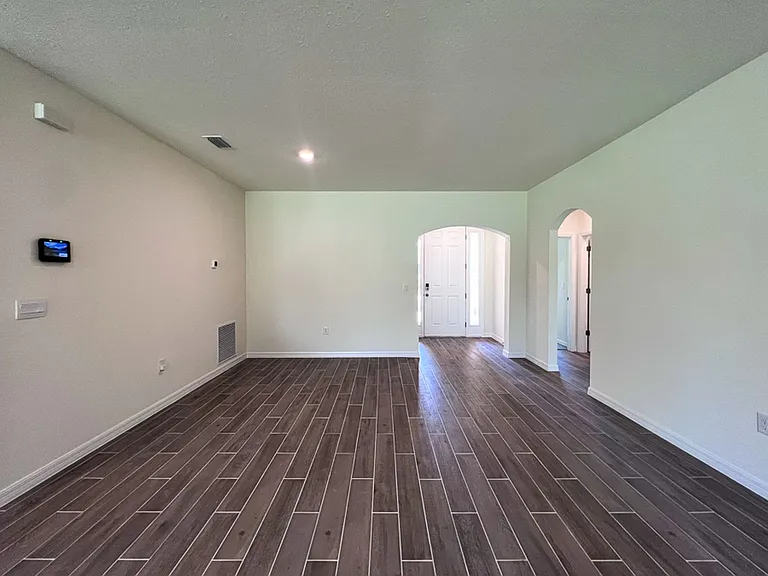 1315 NW 132nd Cir — Photo 26