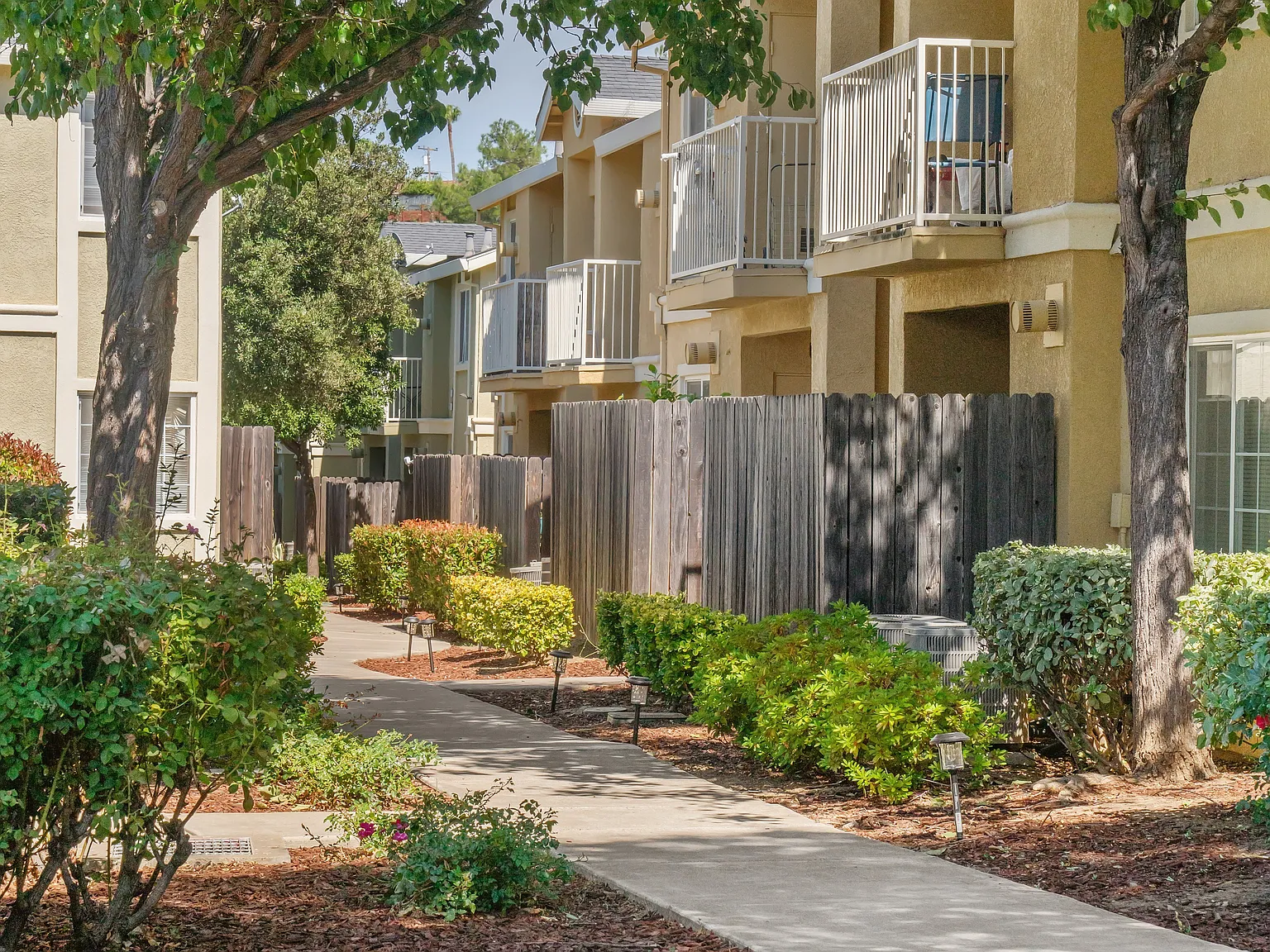 Creekside Village — Photo 4