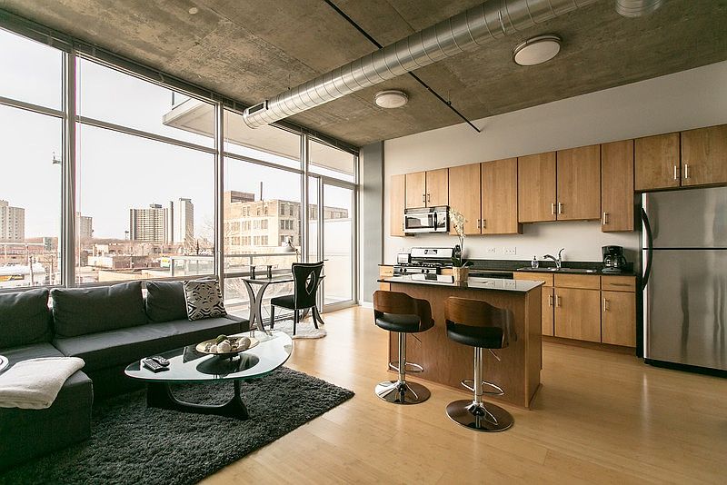 1st image of 2135 S Michigan Ave Unit 602