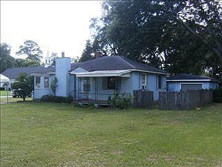 1st image of 3201 Treville Ave
